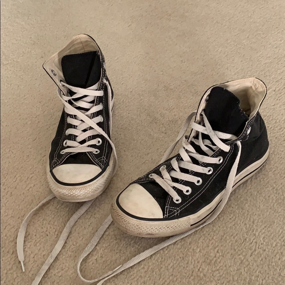 Black high top converse